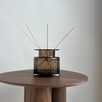 מפיץ ריח יוקרתי בכלי זכוכית 1 ליטר