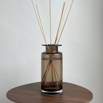 מפיץ ריח יוקרתי בכלי זכוכית 2 ליטר